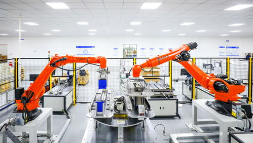 促進(jìn)數(shù)字技術(shù)與制造業(yè)深度融合，以人工智能集成服務(wù)賦能中國智造